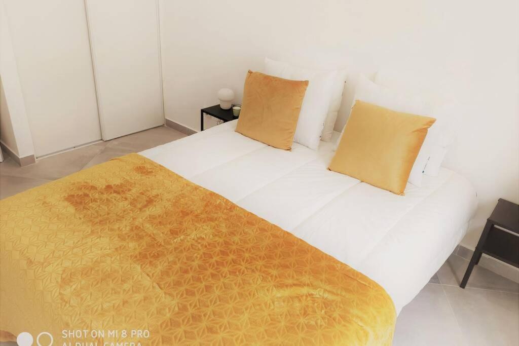 Old Town House Villa Loule Bagian luar foto